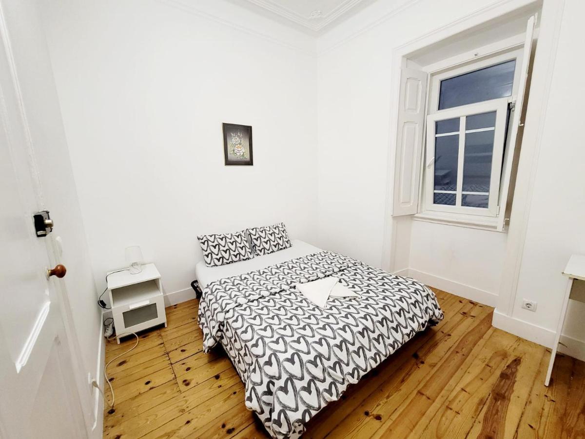 Lisbon Gambori Hostel Exterior photo
