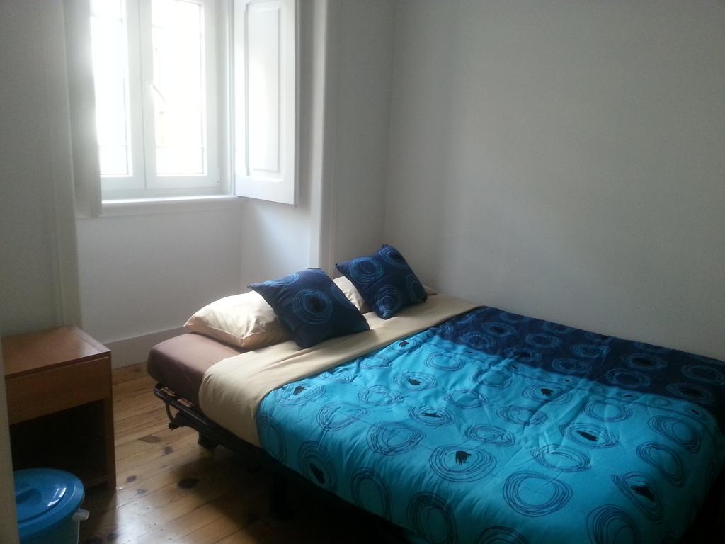 Lisbon Gambori Hostel Room photo